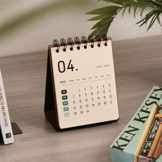 Personalized Vertical wooden desk calendar
