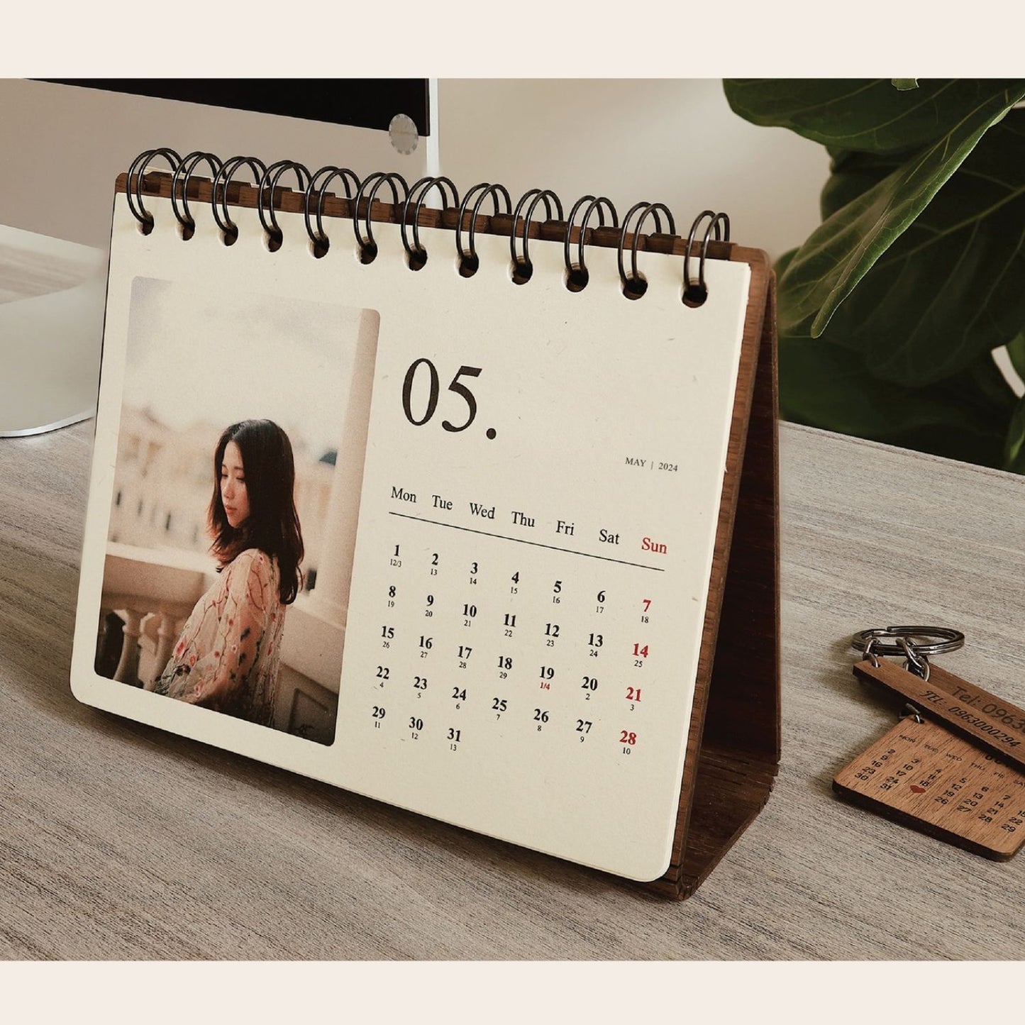 Customized Wooden Calendar with photo