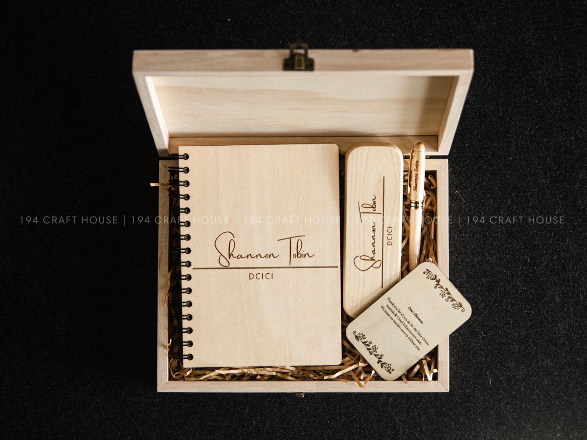 Custom Engraved Maple Pen Set and Notebook Wood Gift Box - Personalized Corporate Gift for Cisco (DCICI)