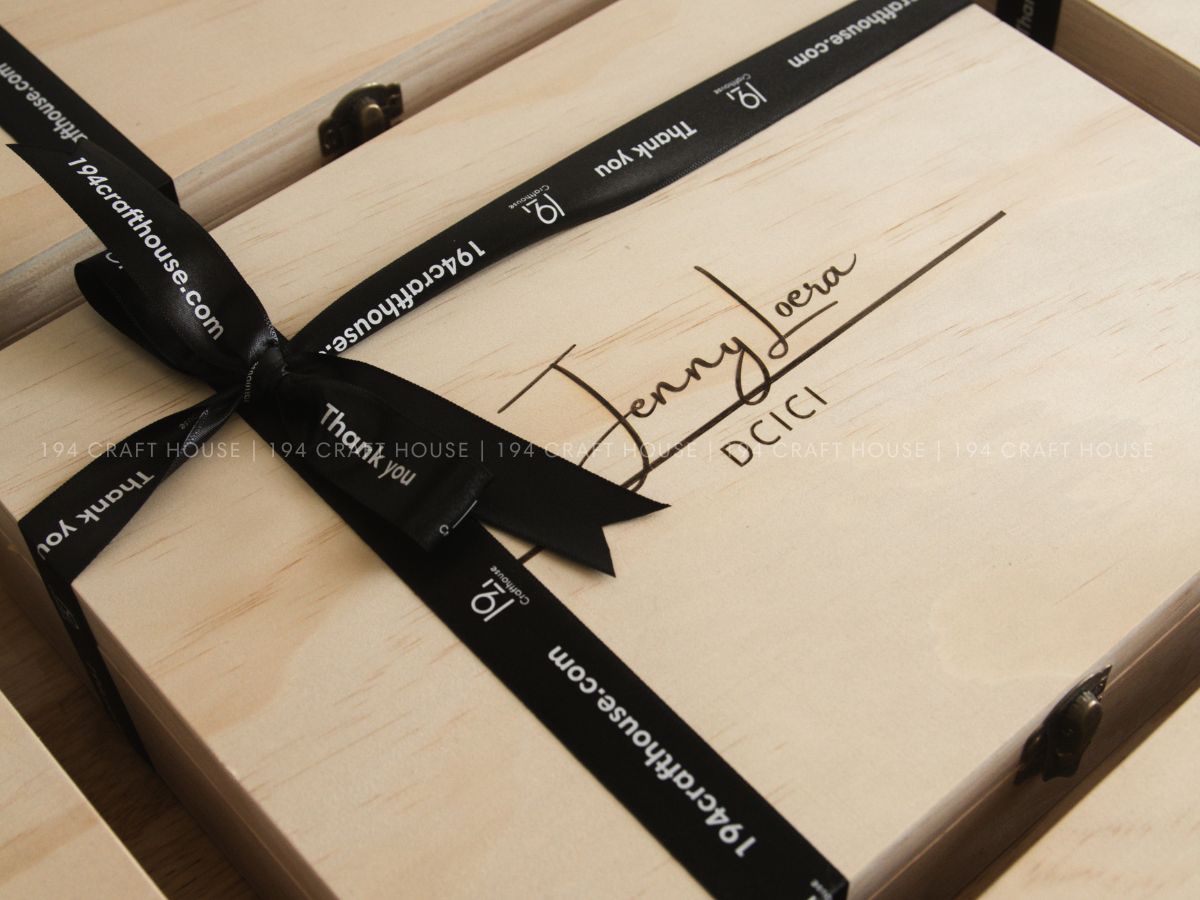 Custom Engraved Maple Pen Set and Notebook Wood Gift Box - Personalized Corporate Gift for Cisco (DCICI)
