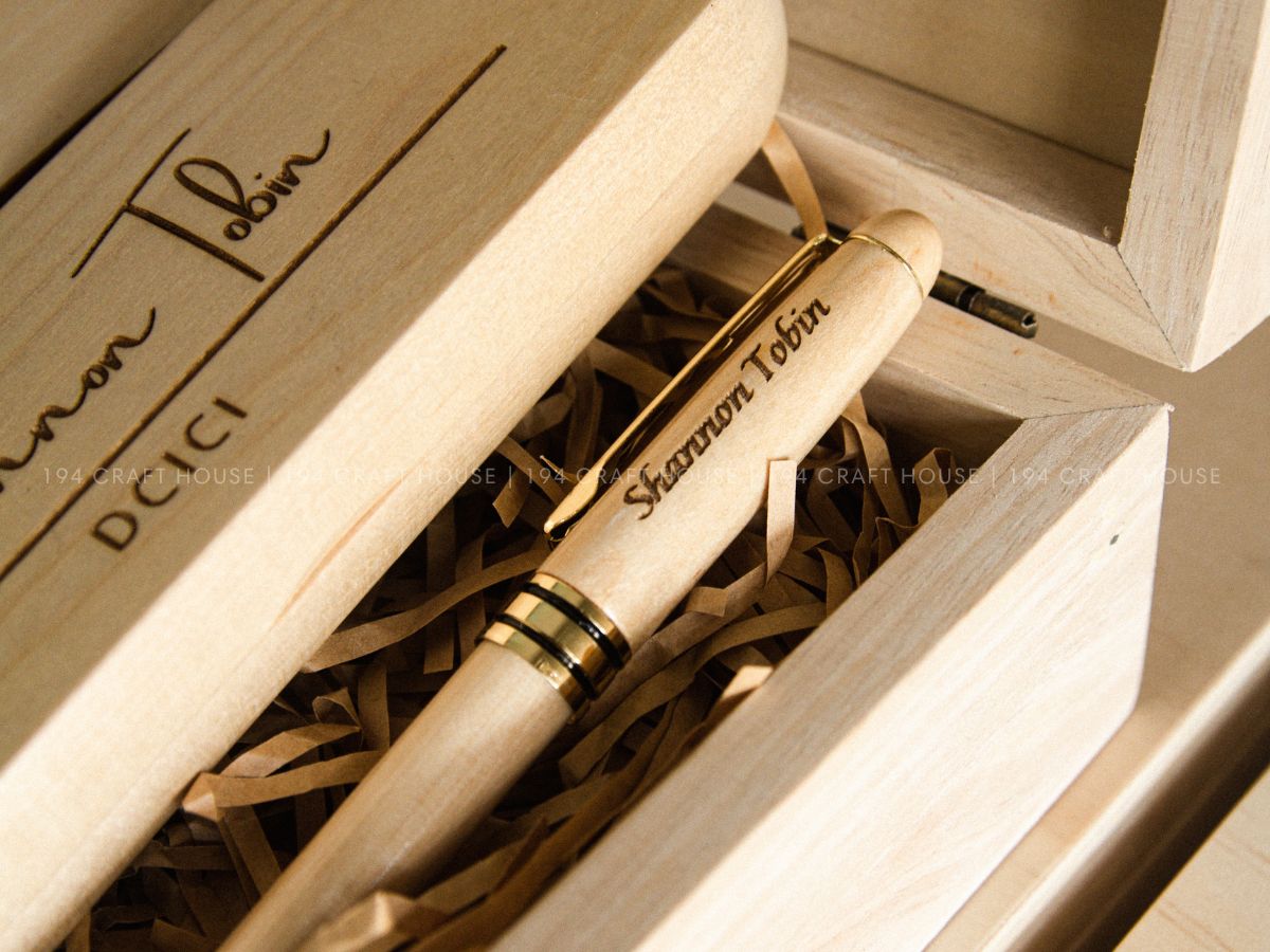 Custom Engraved Maple Pen Set and Notebook Wood Gift Box - Personalized Corporate Gift for Cisco (DCICI)
