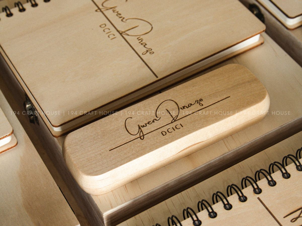 Custom Engraved Maple Pen Set and Notebook Wood Gift Box - Personalized Corporate Gift for Cisco (DCICI)