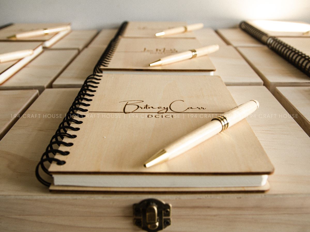 Custom Engraved Maple Pen Set and Notebook Wood Gift Box - Personalized Corporate Gift for Cisco (DCICI)