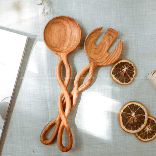 9" Twisted Handle Wooden Salad Servers - Kitchen Serving Utensils