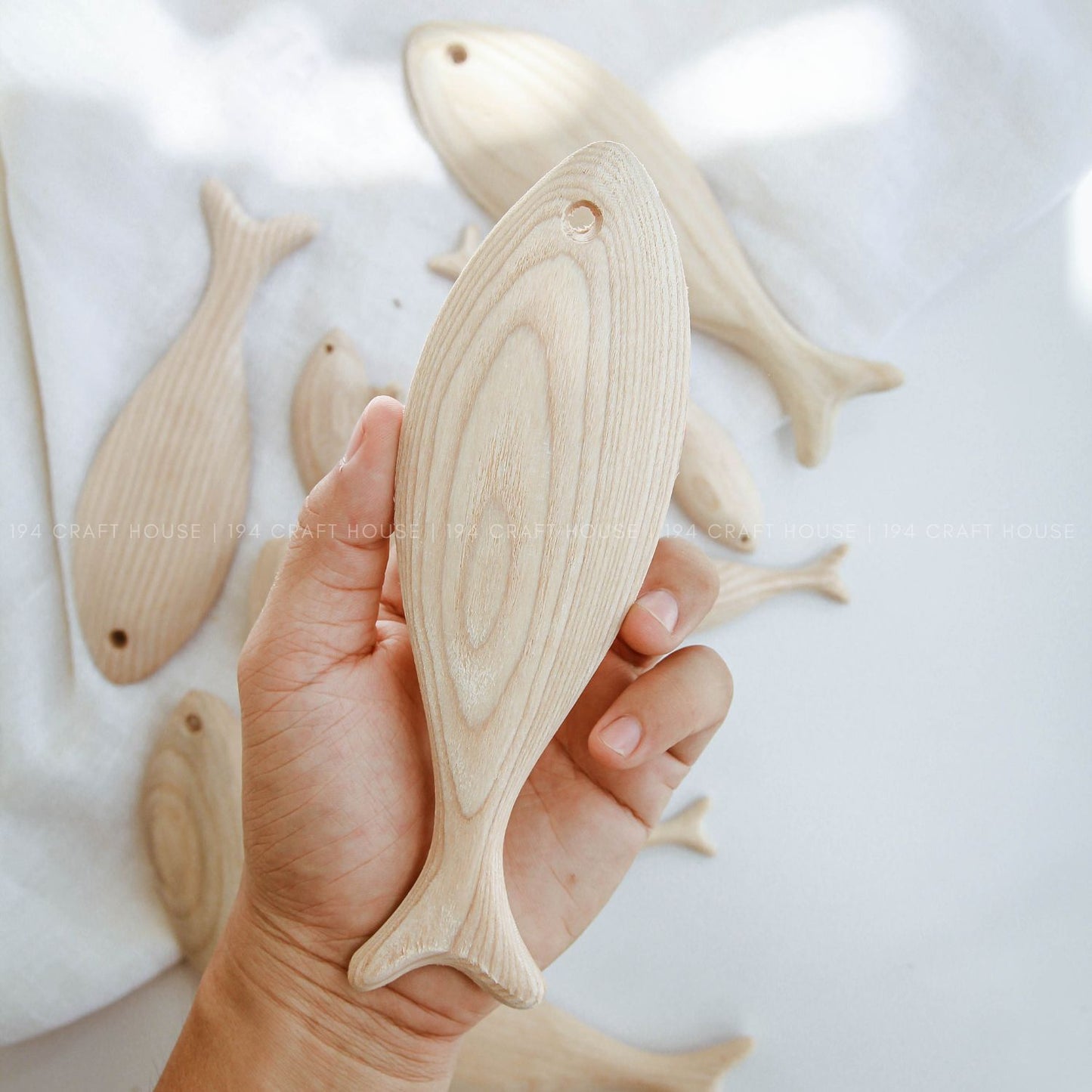 3D Unfinished Wooden Fish For Wall Hanging Decor, Blank Fish Cutout For DIY Craft Projects, 3D Wood Fish Toy For Hand Painted Creative Kid Art Gift