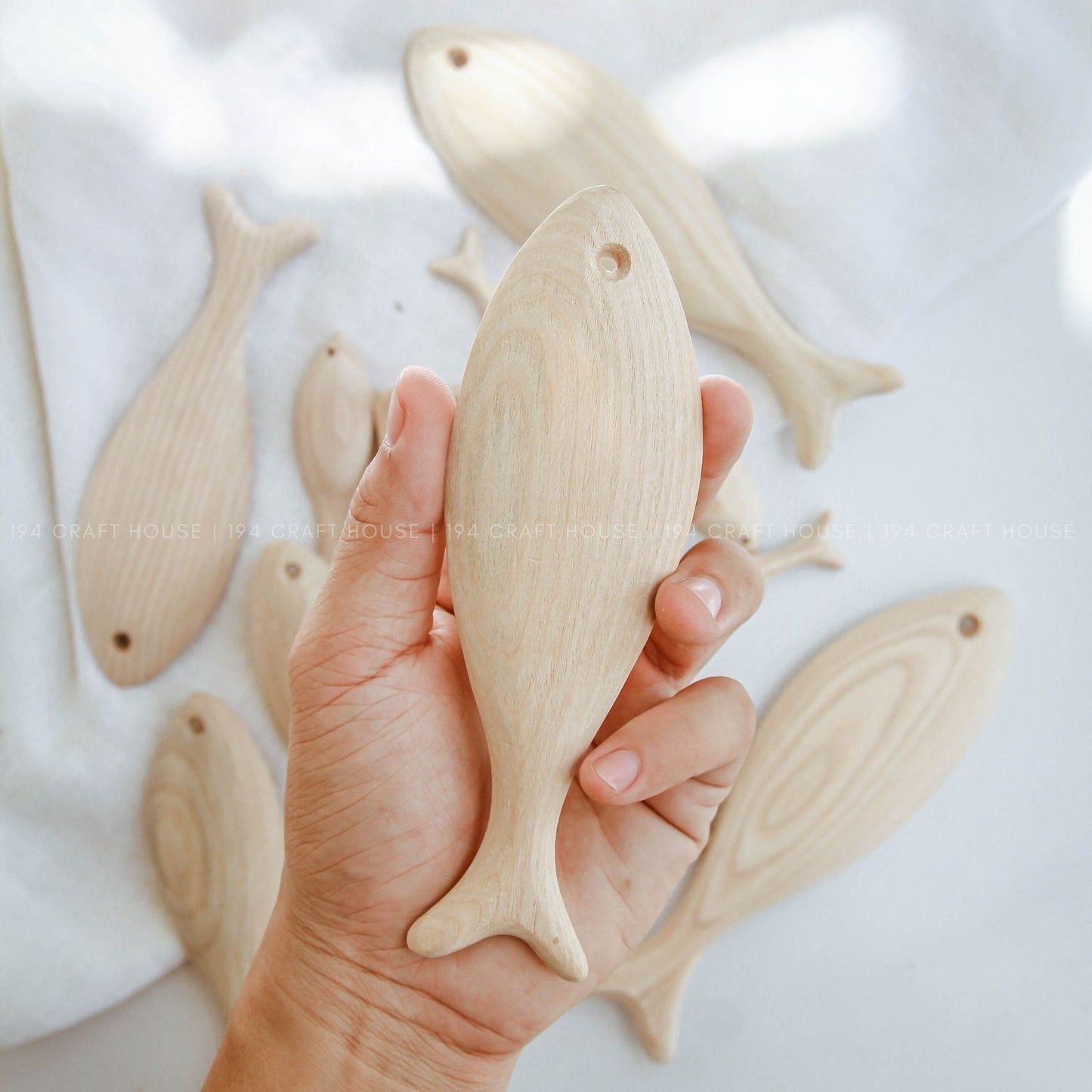 3D Unfinished Wooden Fish For Wall Hanging Decor, Blank Fish Cutout For DIY Craft Projects, 3D Wood Fish Toy For Hand Painted Creative Kid Art Gift