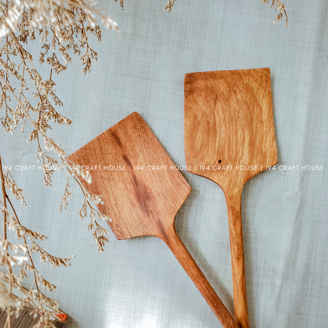 Wooden Curved Spatula - 12" - Kitchen Serving Utensils