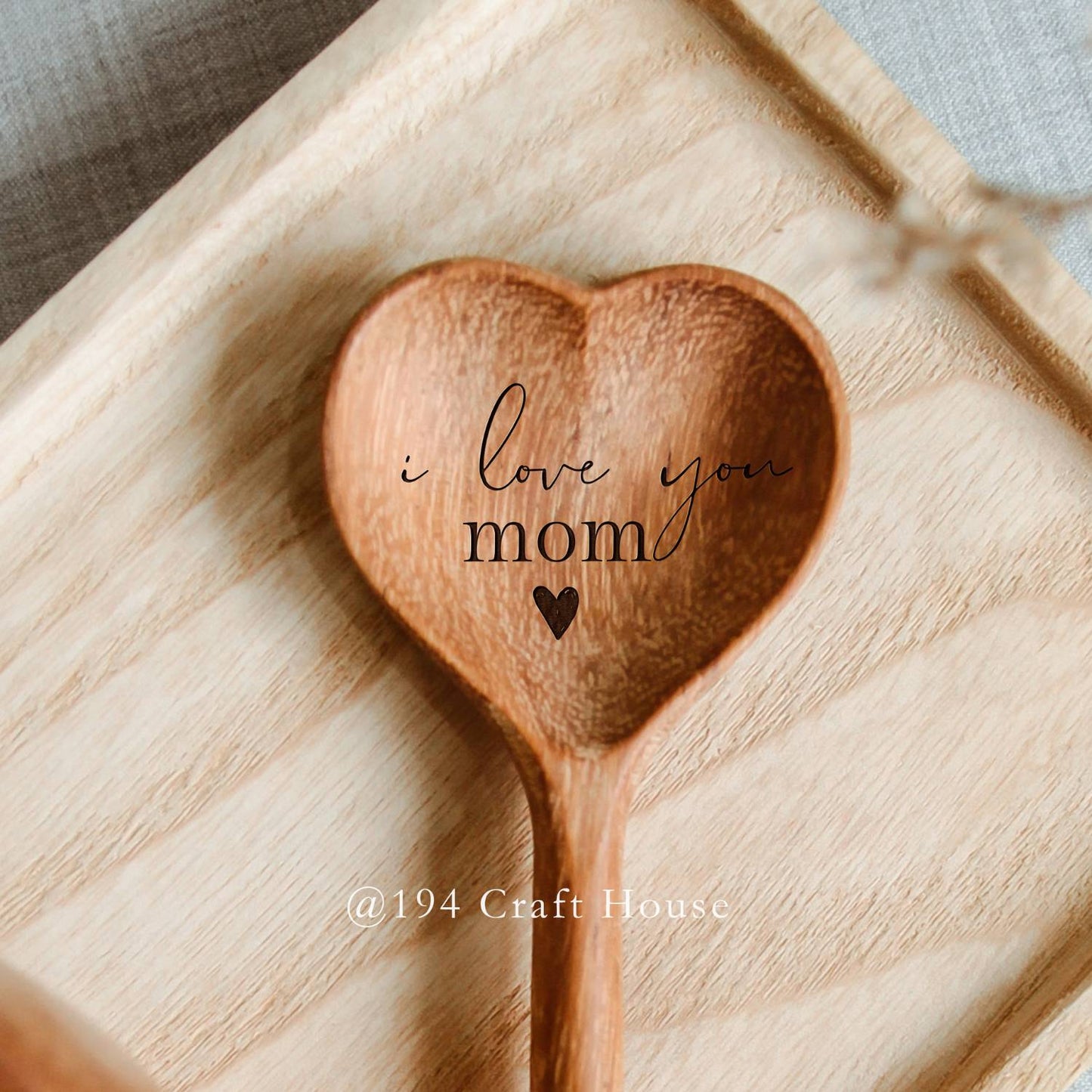 I love you mom Engraved Wooden Heart Spoon - Valentine Gifts