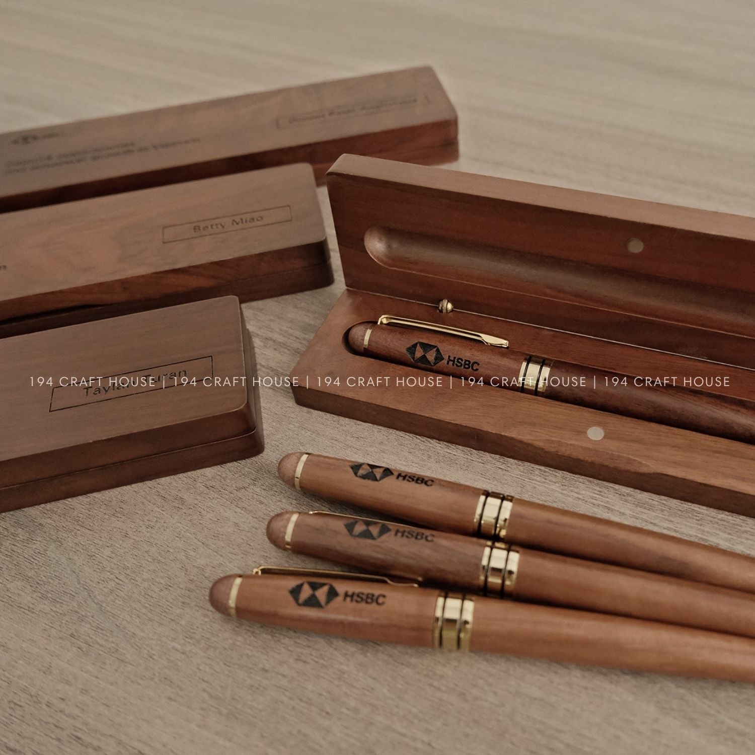 Walnut Wooden Pen And Holder Set Gift