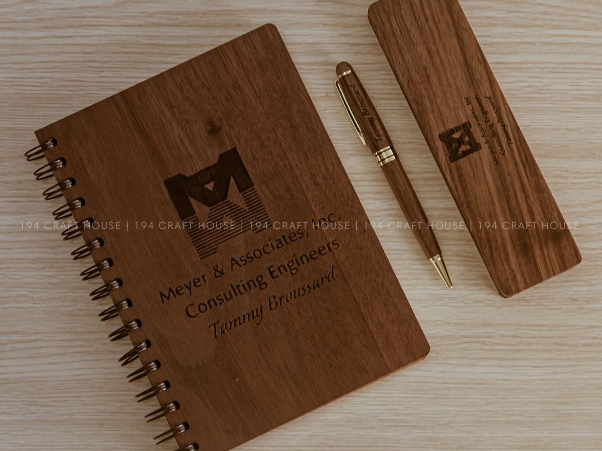 Personalized Notebook and Pen Set: Custom Engraved Name, Logo Gift for Professional, Graduation Gifts, Teach Gifts, or Corporate Gift for Employees Appreciation, Client Gifts