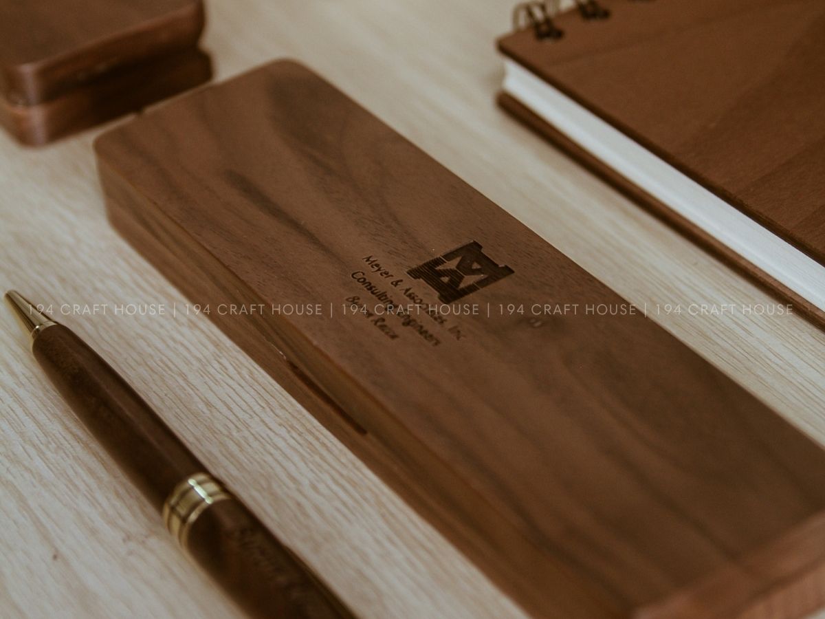 Personalized Notebook and Pen Set: Custom Engraved Name, Logo Gift for Professional, Graduation Gifts, Teach Gifts, or Corporate Gift for Employees Appreciation, Client Gifts