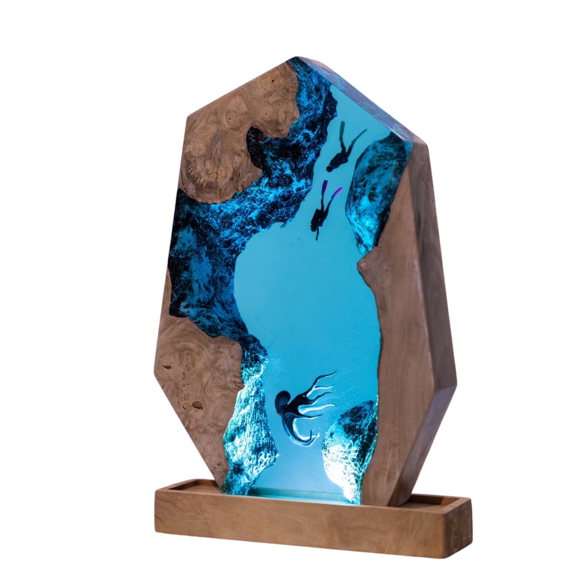 Octopus and Scuba Diver Ocean Resin Night Light: Resin Lamp Streamer & Playroom Decor, Personalized Gift