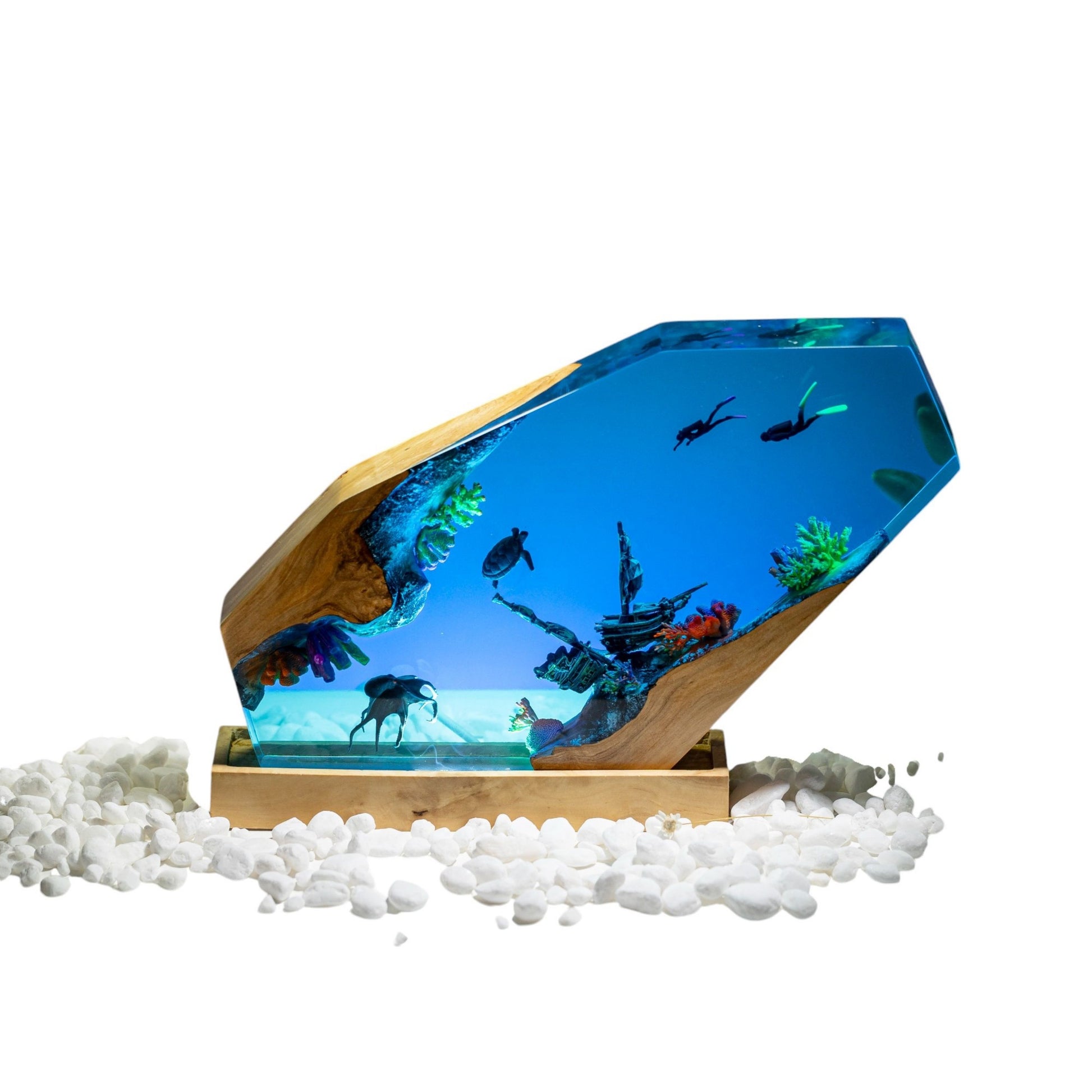 Octopus and Scuba Diver Ocean Resin Night Light: Resin Lamp Streamer & Playroom Decor, Personalized Gift