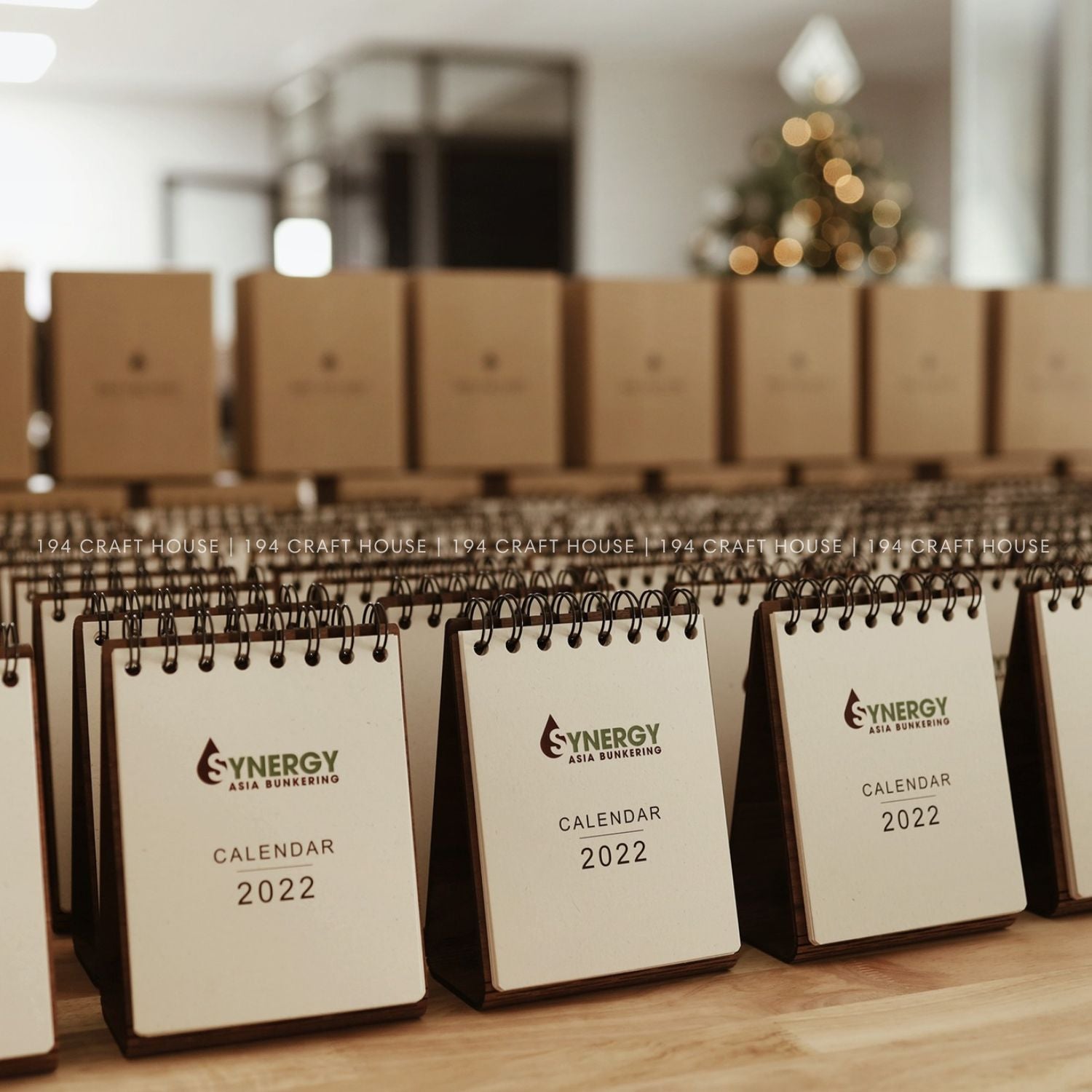 Personalized Vertical wooden desk calendar