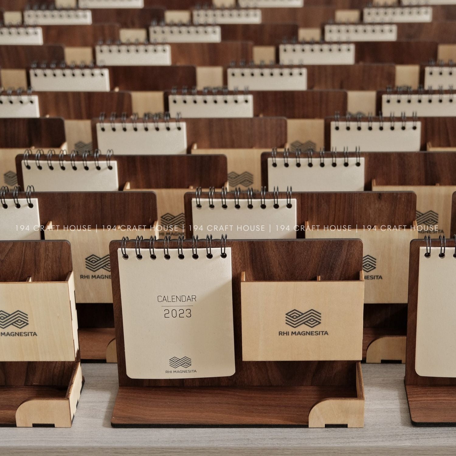 Multi-function wooden calendar stand with pen holder & accessories tray