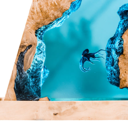 Octopus and Scuba Diver Ocean Resin Night Light: Resin Lamp Streamer & Playroom Decor, Personalized Gift