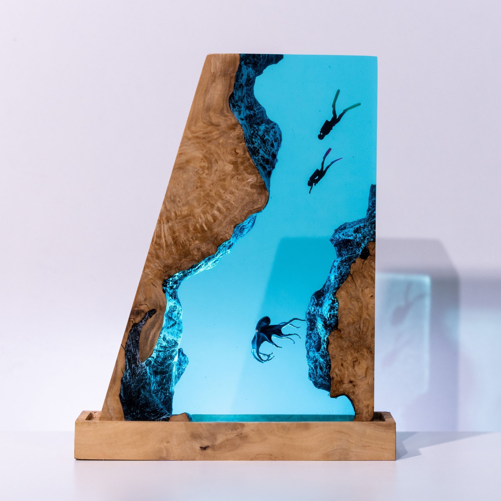 Octopus and Scuba Diver Ocean Resin Night Light: Resin Lamp Streamer & Playroom Decor, Personalized Gift