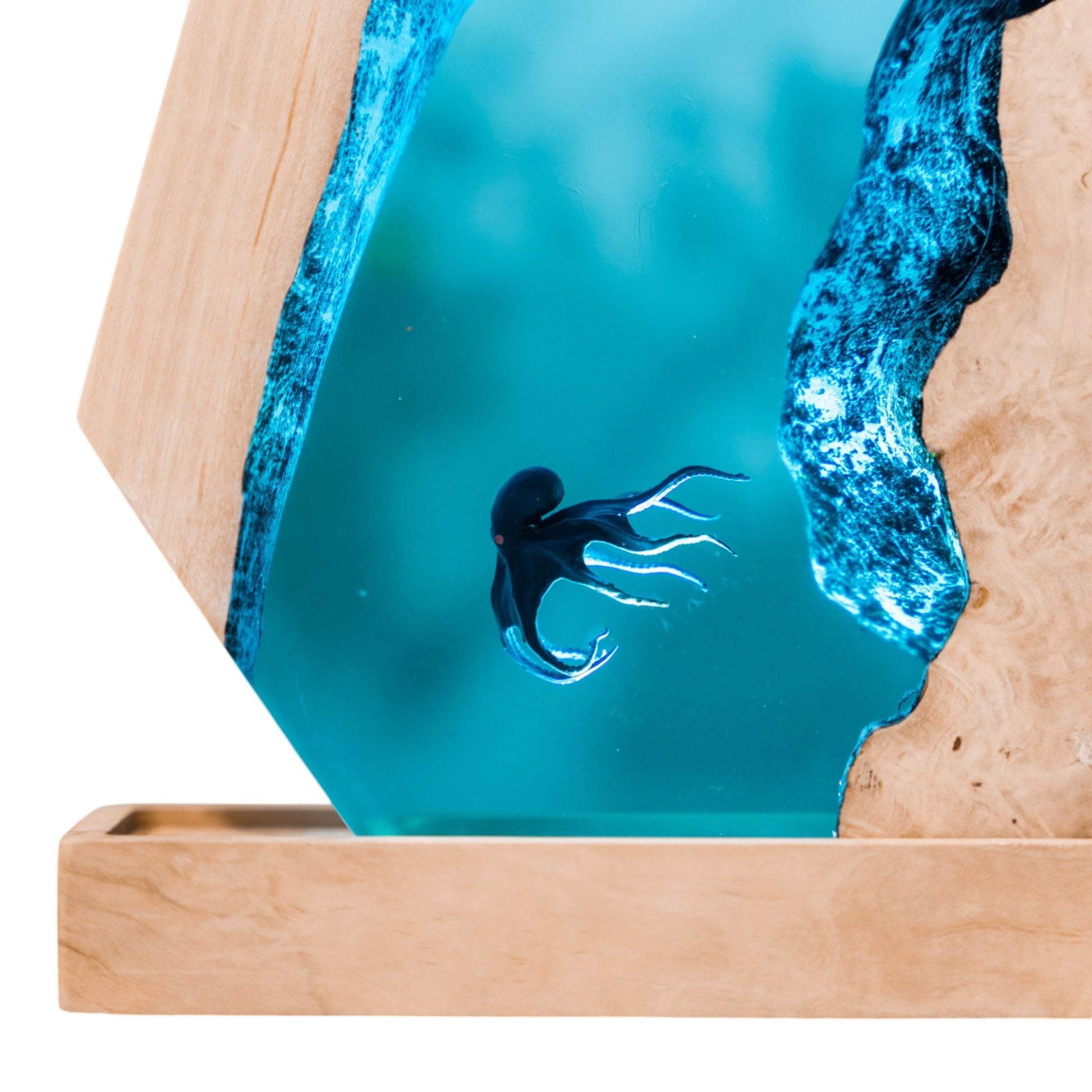 Octopus and Scuba Diver Ocean Resin Night Light: Resin Lamp Streamer & Playroom Decor, Personalized Gift