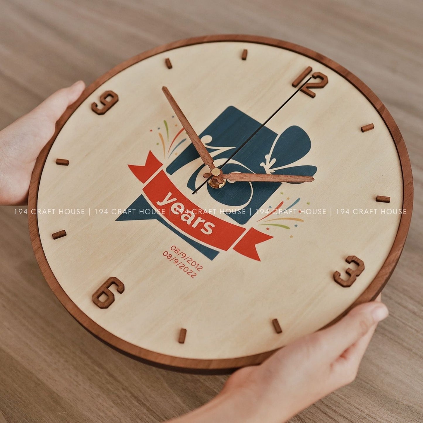 Round Maple Wall Clock Silent - Minimalist Wall Art