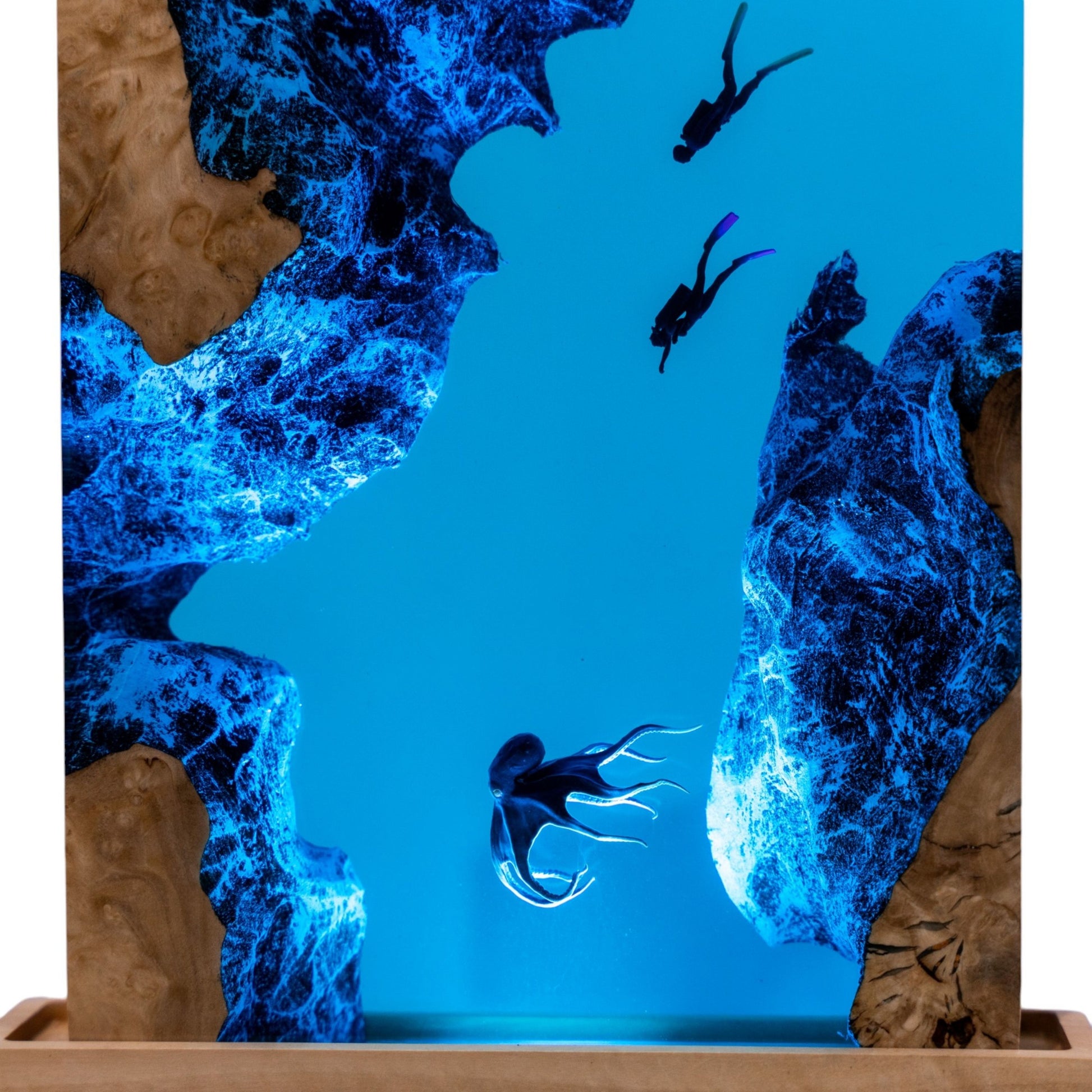 Octopus and Scuba Diver Ocean Resin Night Light: Resin Lamp Streamer & Playroom Decor, Personalized Gift