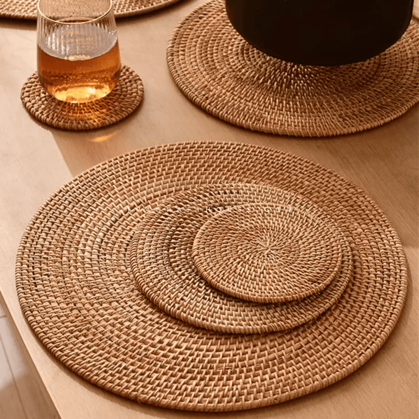 Natural Woven Round Rattan Coasters Set of 4/6/8 For Drinkware