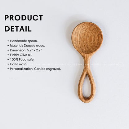 Handmade small wooden coffee and tea scoop with product size and dimensions