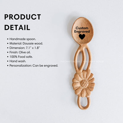 Handcarved flower-shaped wooden spoon with product size and dimensions