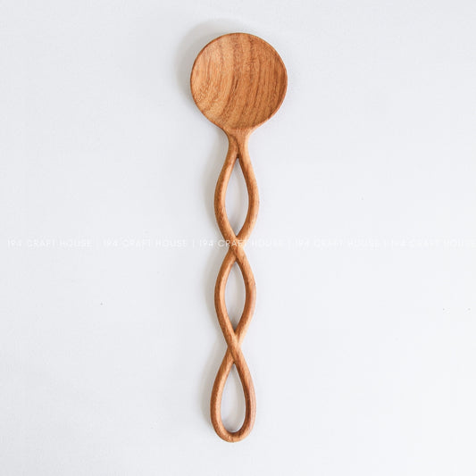 Twisted Long Handle Wooden Salad Spoon - Kitchen Serving Utensil