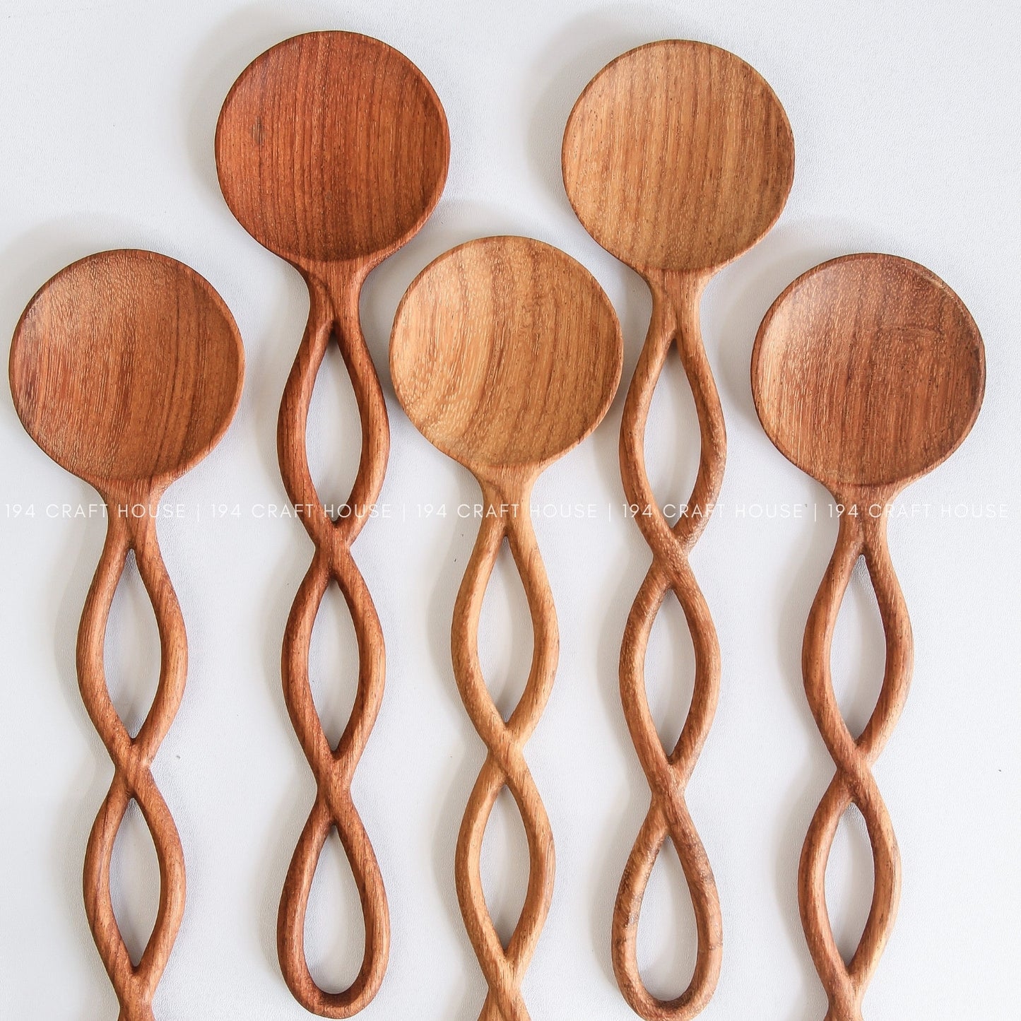 Twisted Long Handle Wooden Salad Spoon - Kitchen Serving Utensil