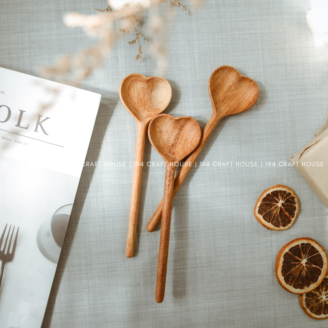 Straight Heart Wooden Spoon - Kitchen Serving Utensils