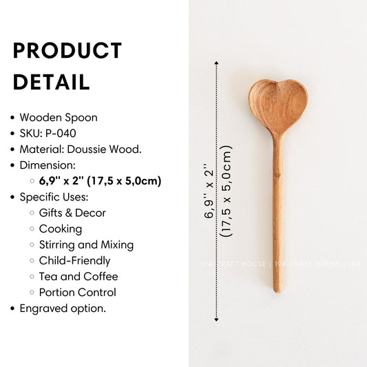 Size and product details of the handcrafted heart-shaped wooden spoon