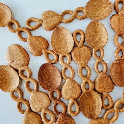 Handcarved Welsh Love Spoon: Personalized Gift for Him, Gift for Her, Wedding Anniversary Gifts, Wedding Gifts for Couples, Engagement Gifts, Birthday Gifts, Kitchen Gifts.