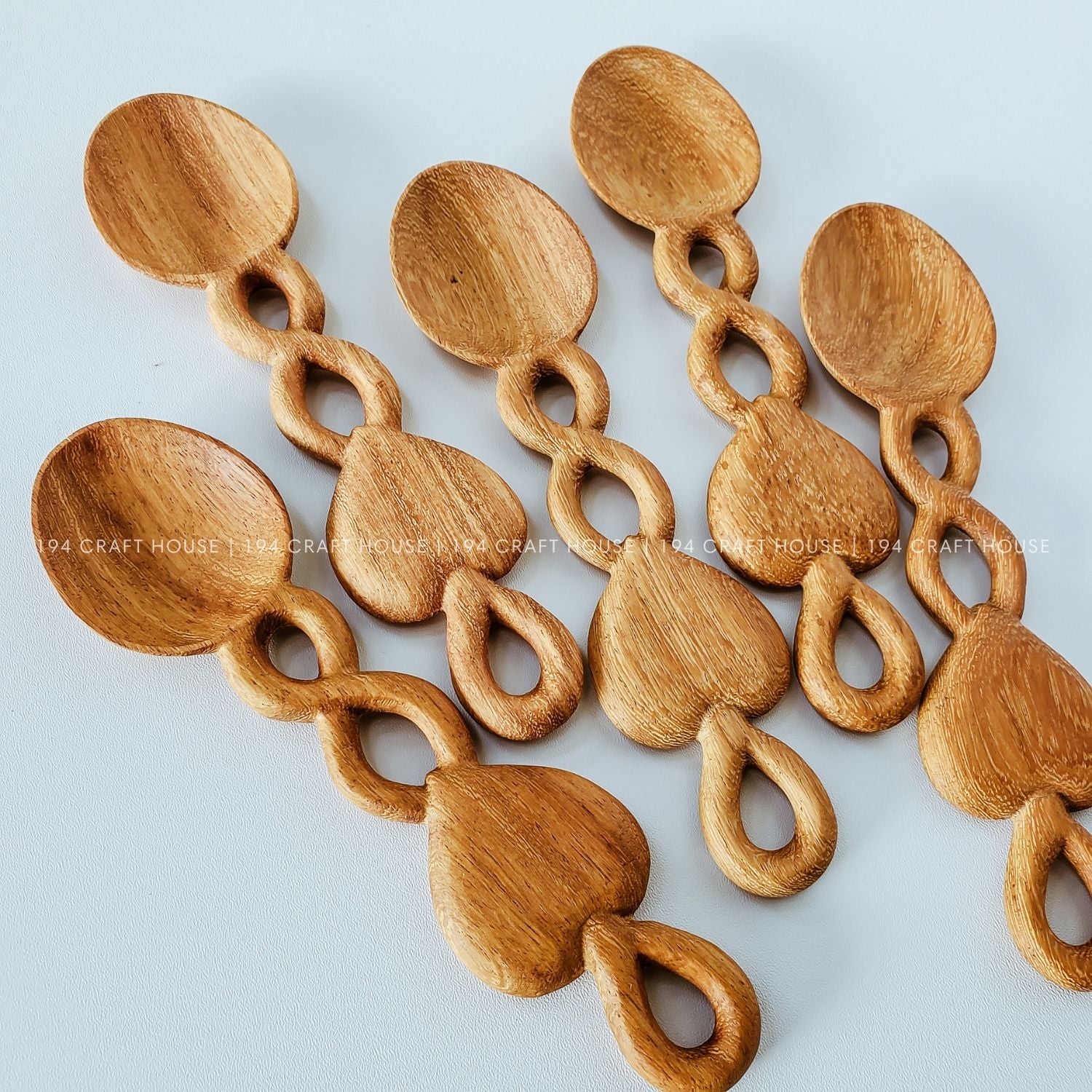 Handcarved Welsh Love Spoon: Personalized Gift for Him, Gift for Her, Wedding Anniversary Gifts, Wedding Gifts for Couples, Engagement Gifts, Birthday Gifts, Kitchen Gifts.