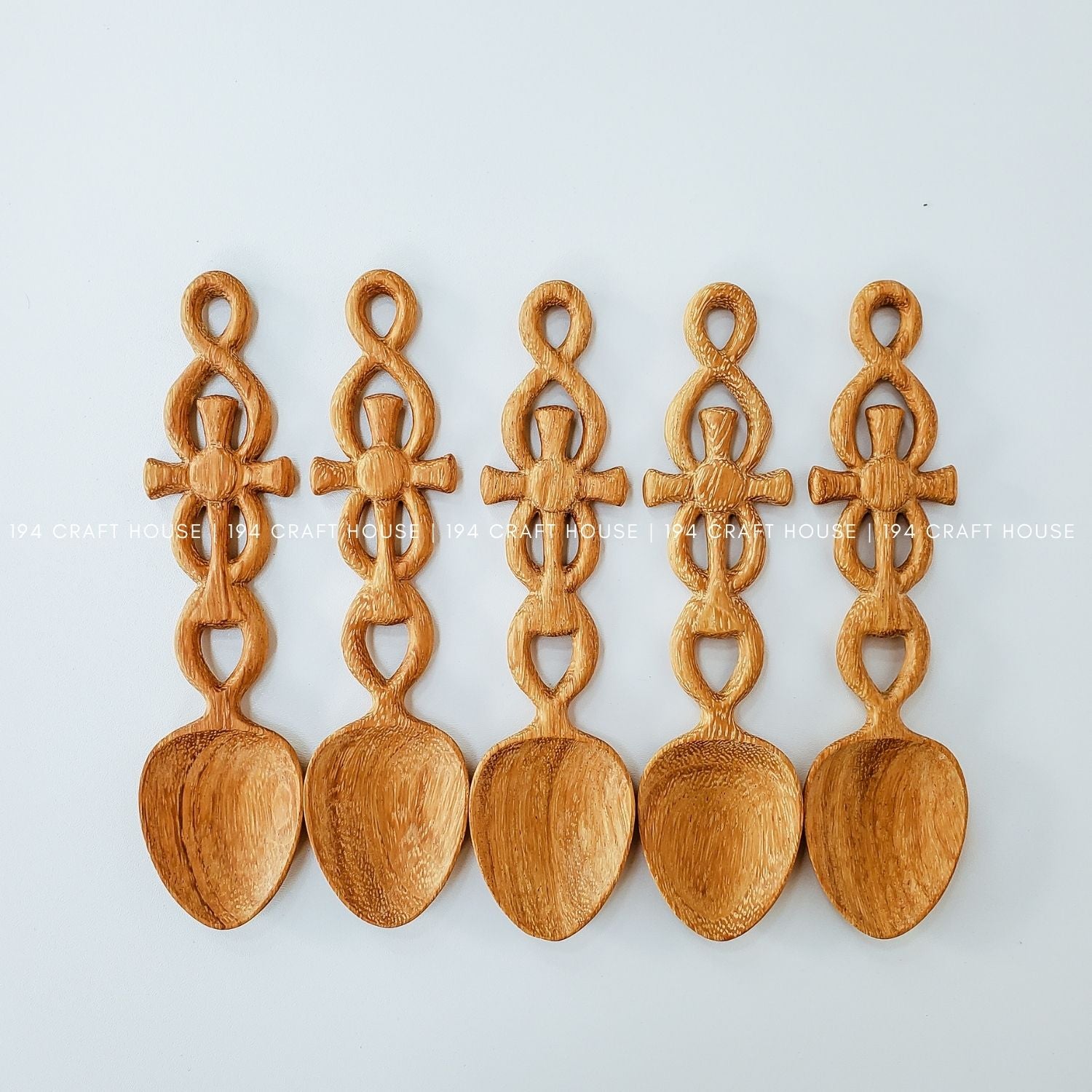 Handcarved Celtic Cross Welsh love Spoon: Personalized Gift for Him, Gift for Her, Wedding Anniversary Gifts, Wedding Gifts for Couples, Engagement Gifts, Birthday Gifts, Kitchen Gifts.