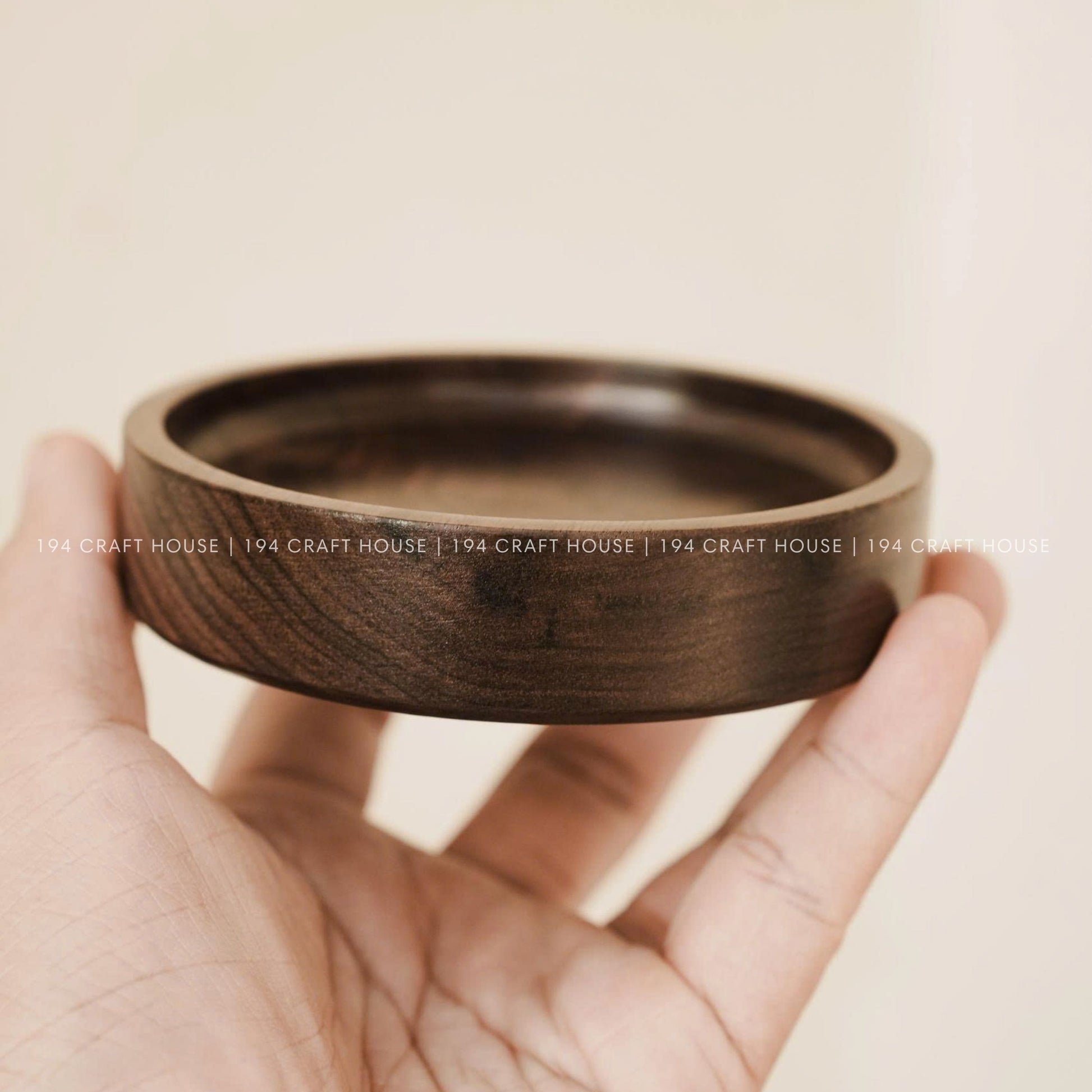 Handmade Round Walnut Wooden Tray for Jewelry, Ring Dish, Ring Display, Accessory Tray, Watch Tray, Decorative Tray, Personalized Engraved Gift for Weddings, Engagement Gifts, Anniversary Gifts, Birthday Gifts