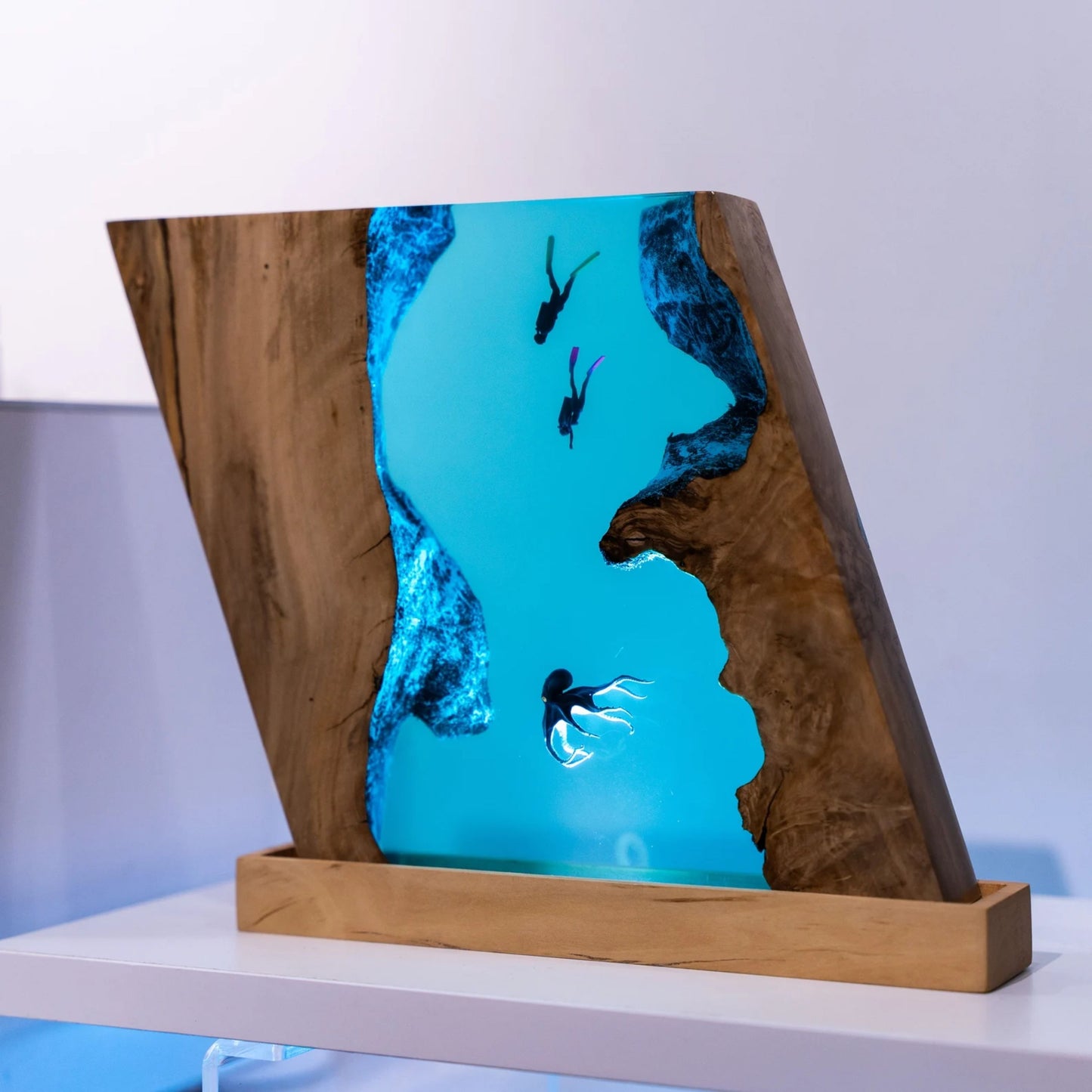 Octopus & Scuba Diver Ocean Resin Lamp: Personalized Gift for Scuba Diver, Ocean Lover, Resin Night Light  for Desk Decor, Gaming Room Decor, Streaming Desk Set Up