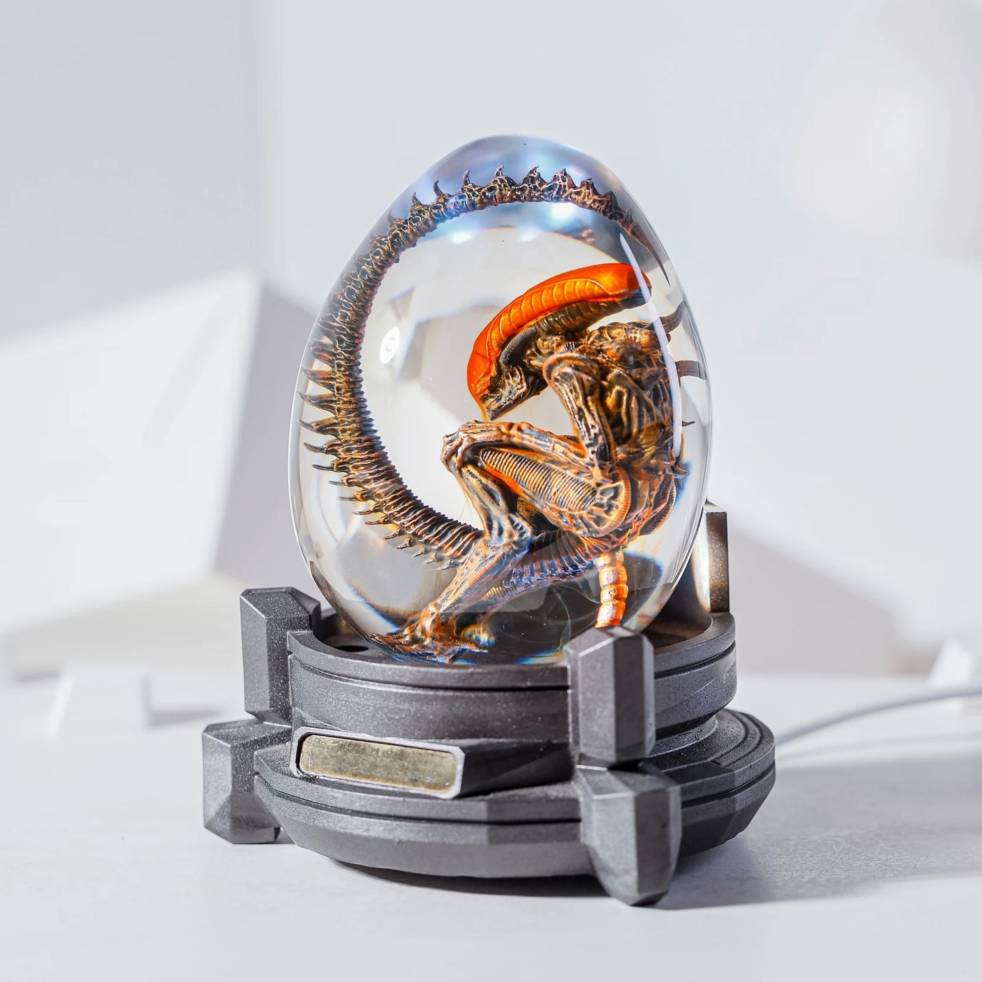 Sci-Fi Alien Xenomorph Resin Egg Lamp