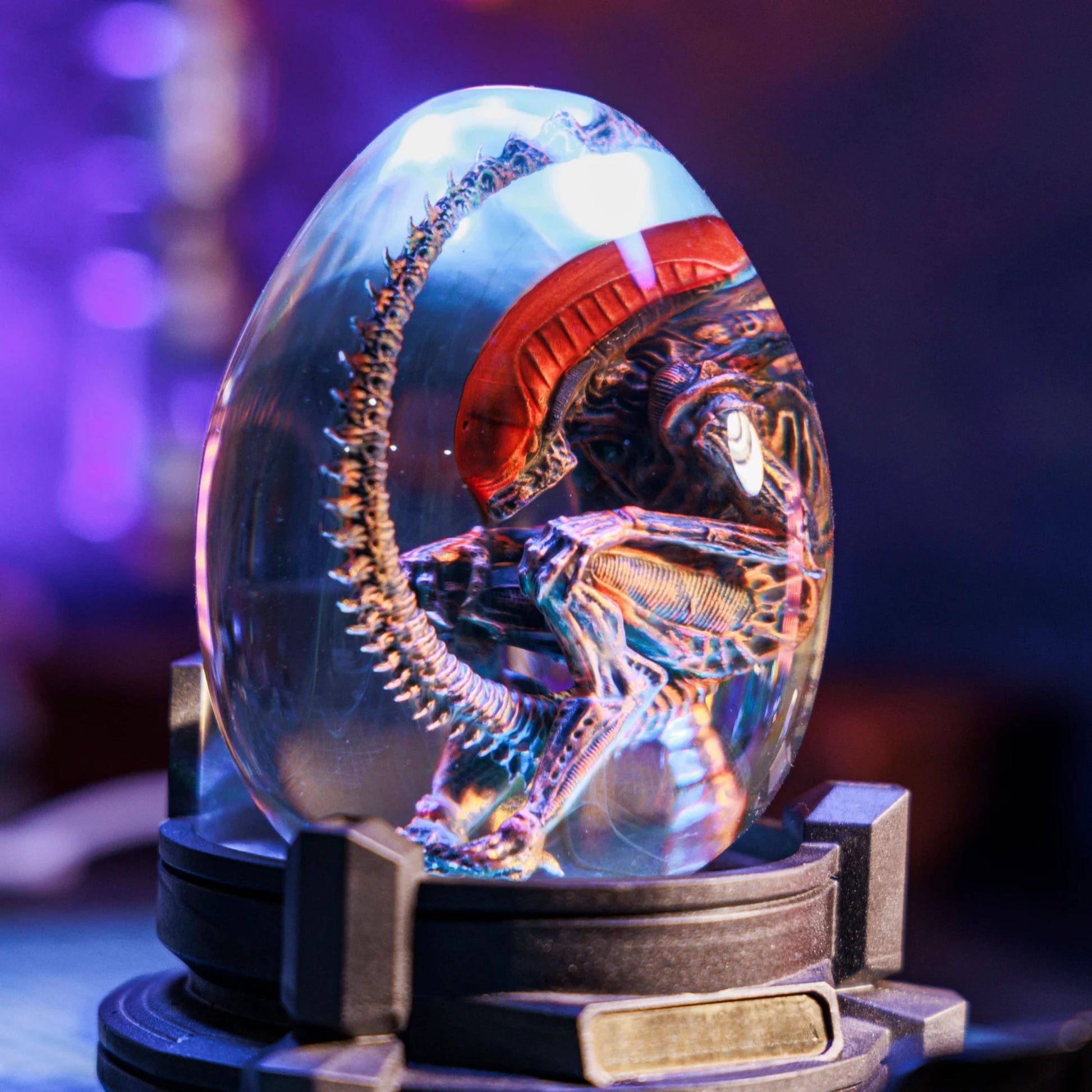 Sci-Fi Alien Xenomorph Resin Egg Lamp