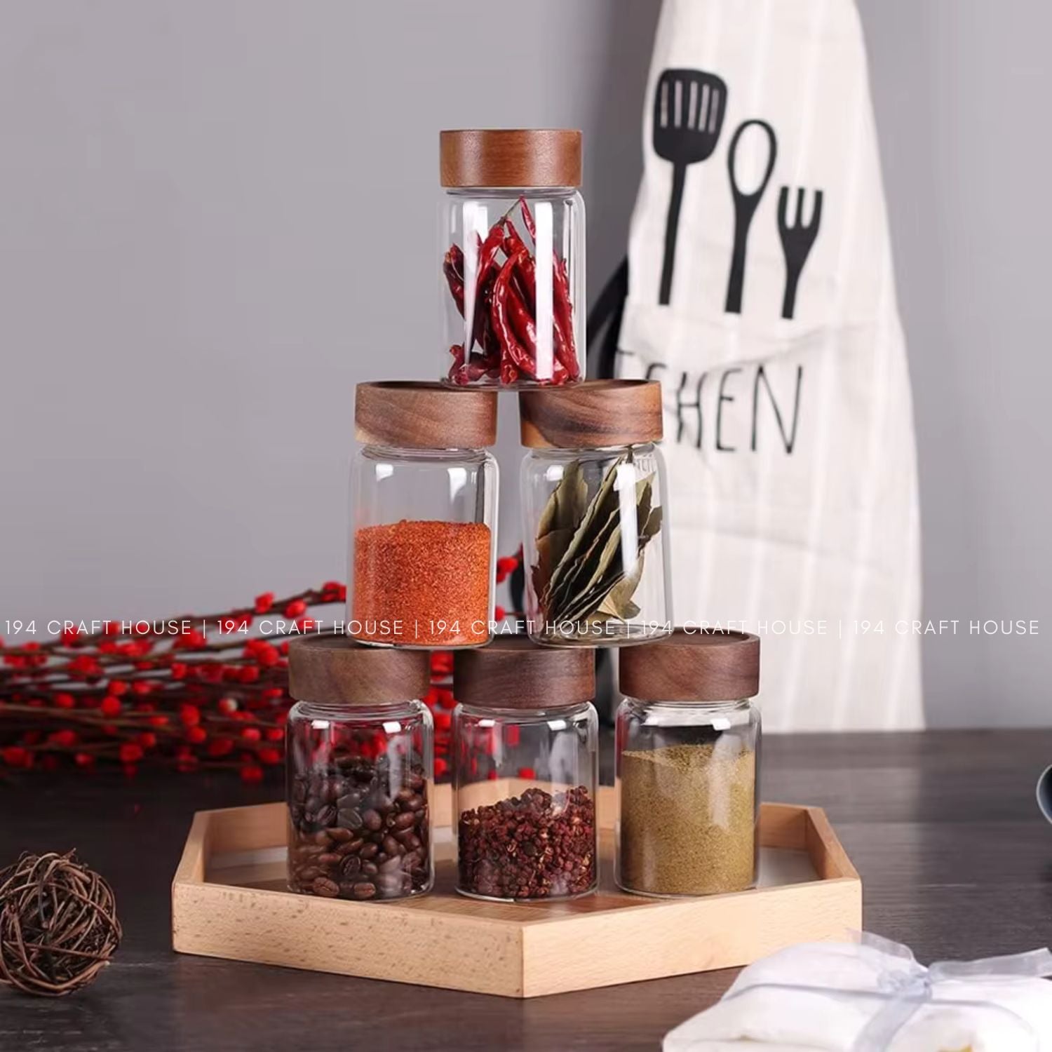 V-044-Clear Glass Jar Food Storage