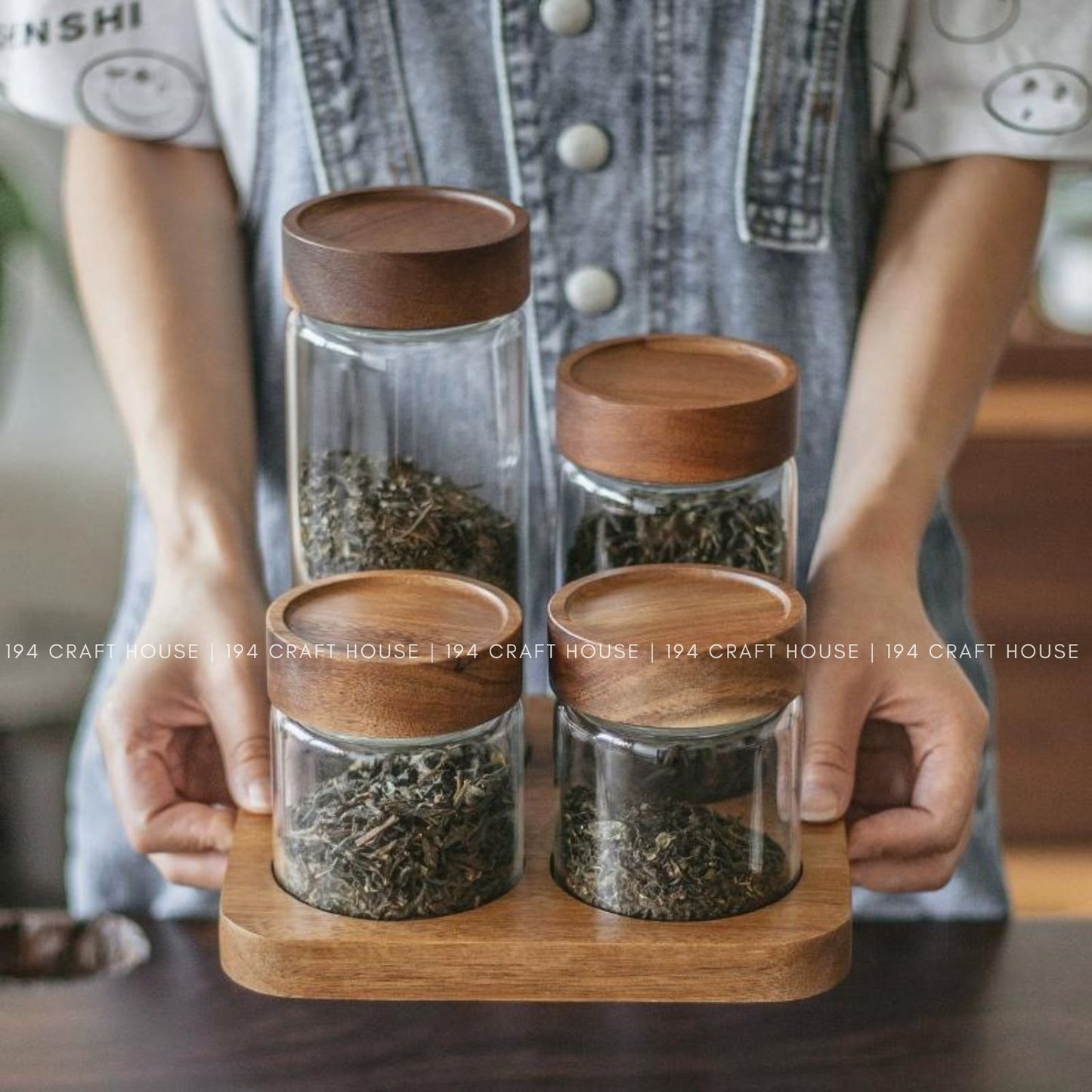 V-047-Kitchen Storage Jar Wood Lid