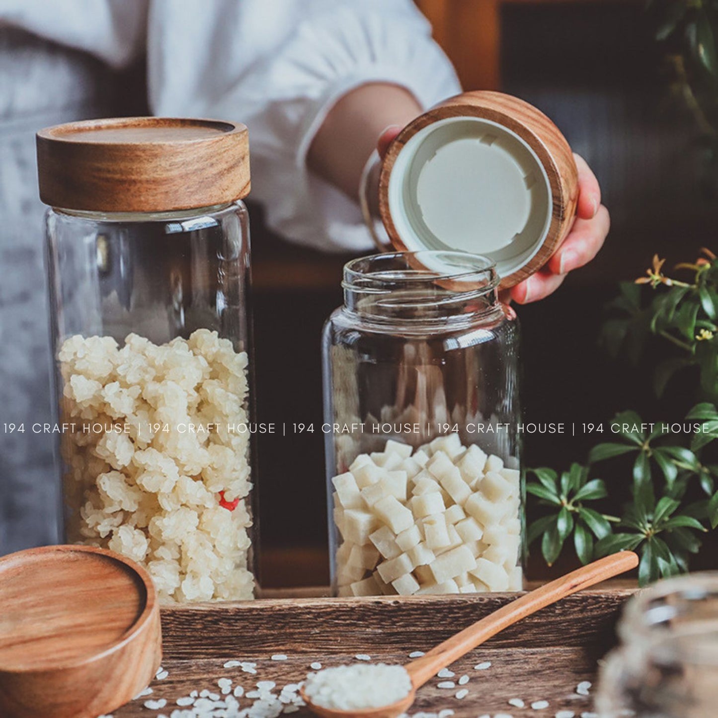 V-050-Cookie Container Glass Jar