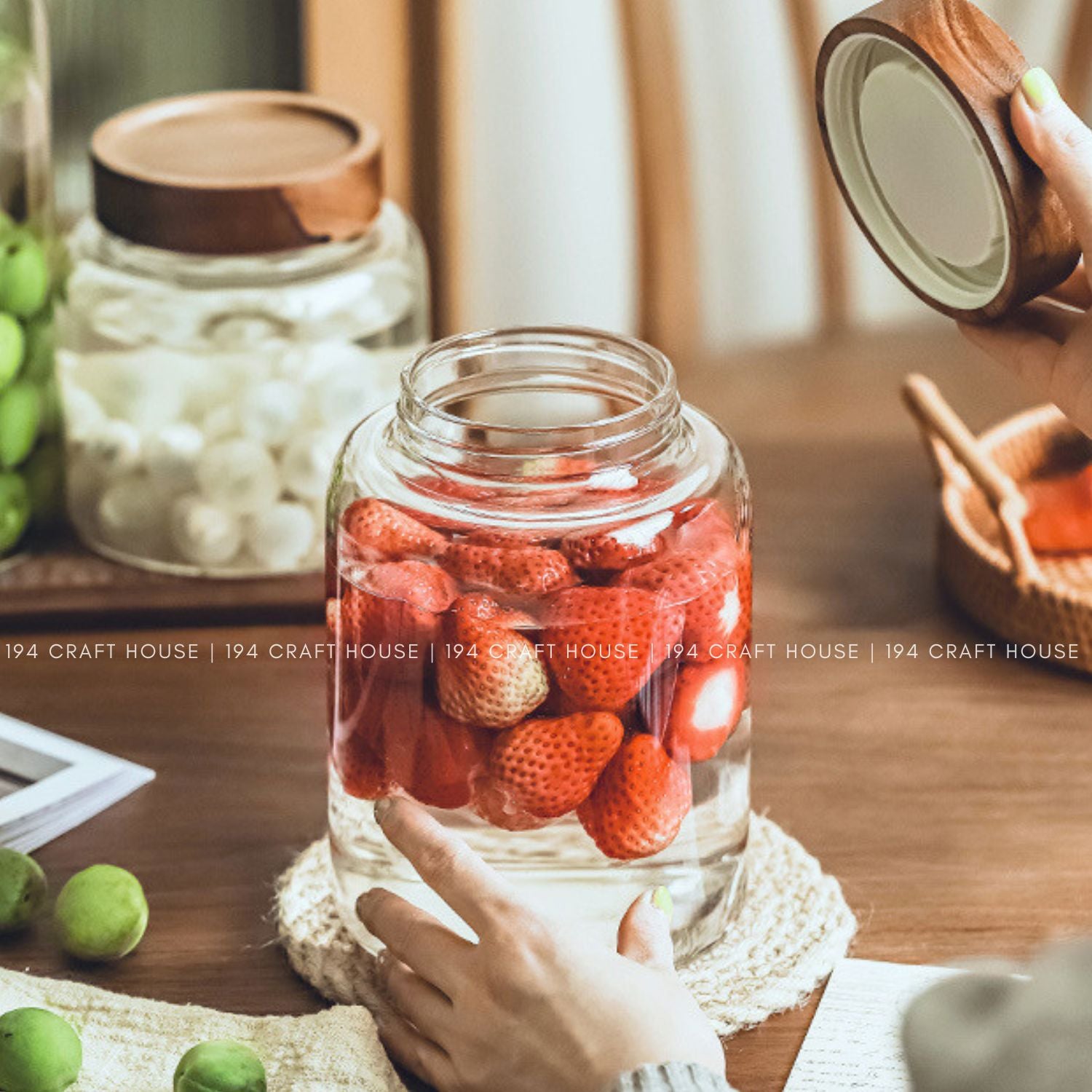 V-052-Pantry Glass Jar Storage