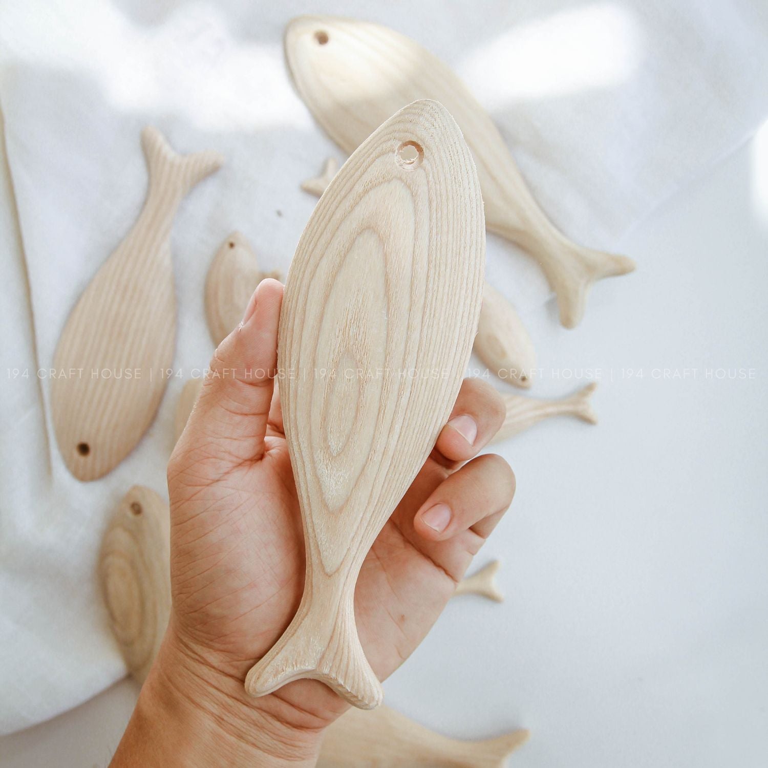 3D Unfinished Wooden Fish For Wall Hanging Decor, Blank Fish Cutout For DIY Craft Projects, 3D Wood Fish Toy For Hand Painted Creative Kid Art Gift